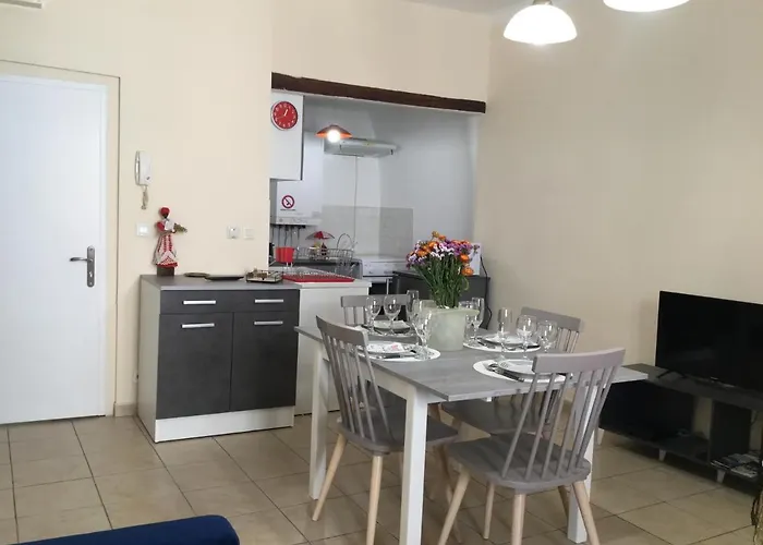 Апартаменты Tapis 2 *